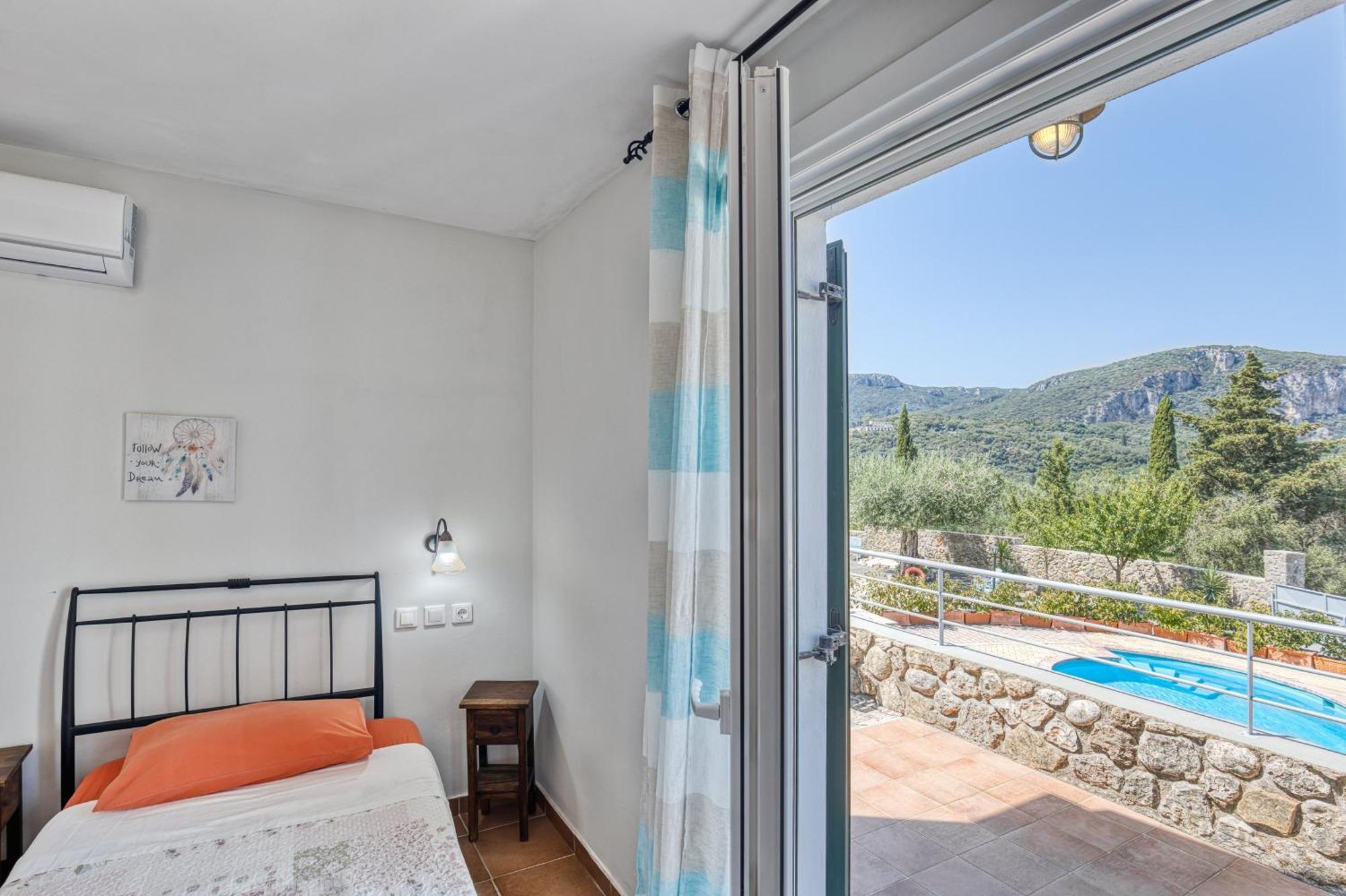 Casa Nuova Villa เลียปาเดส ภายนอก รูปภาพ