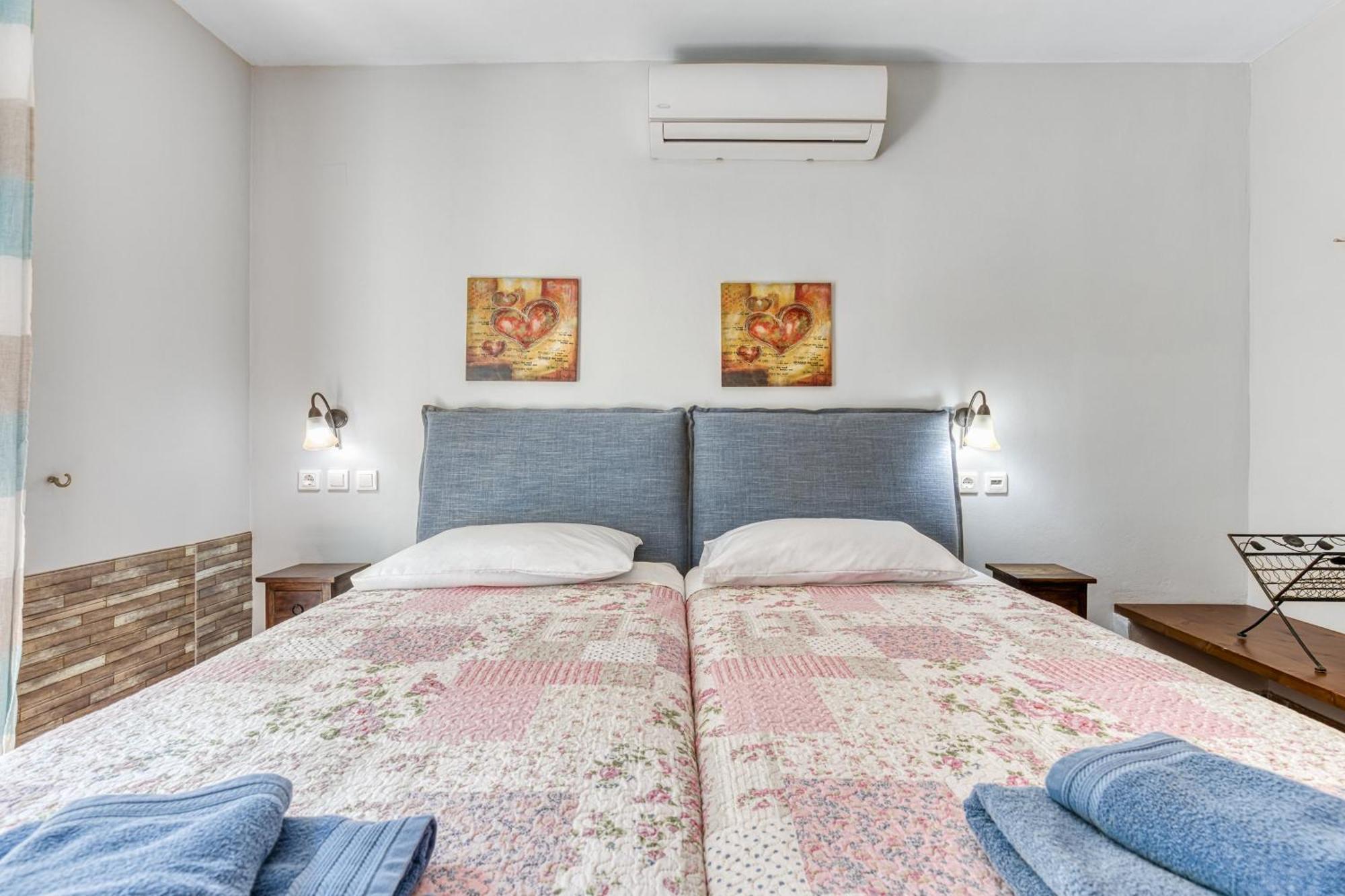 Casa Nuova Villa เลียปาเดส ภายนอก รูปภาพ