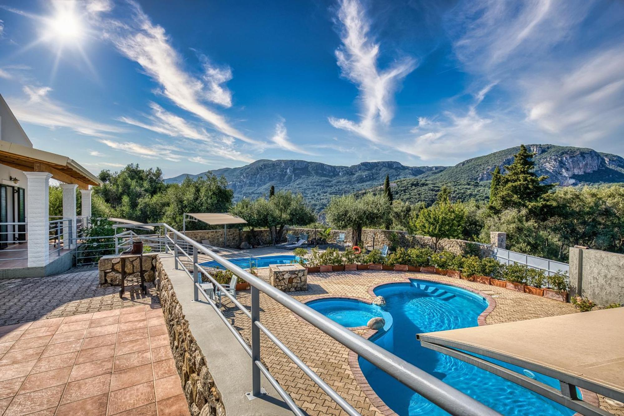 Casa Nuova Villa เลียปาเดส ภายนอก รูปภาพ