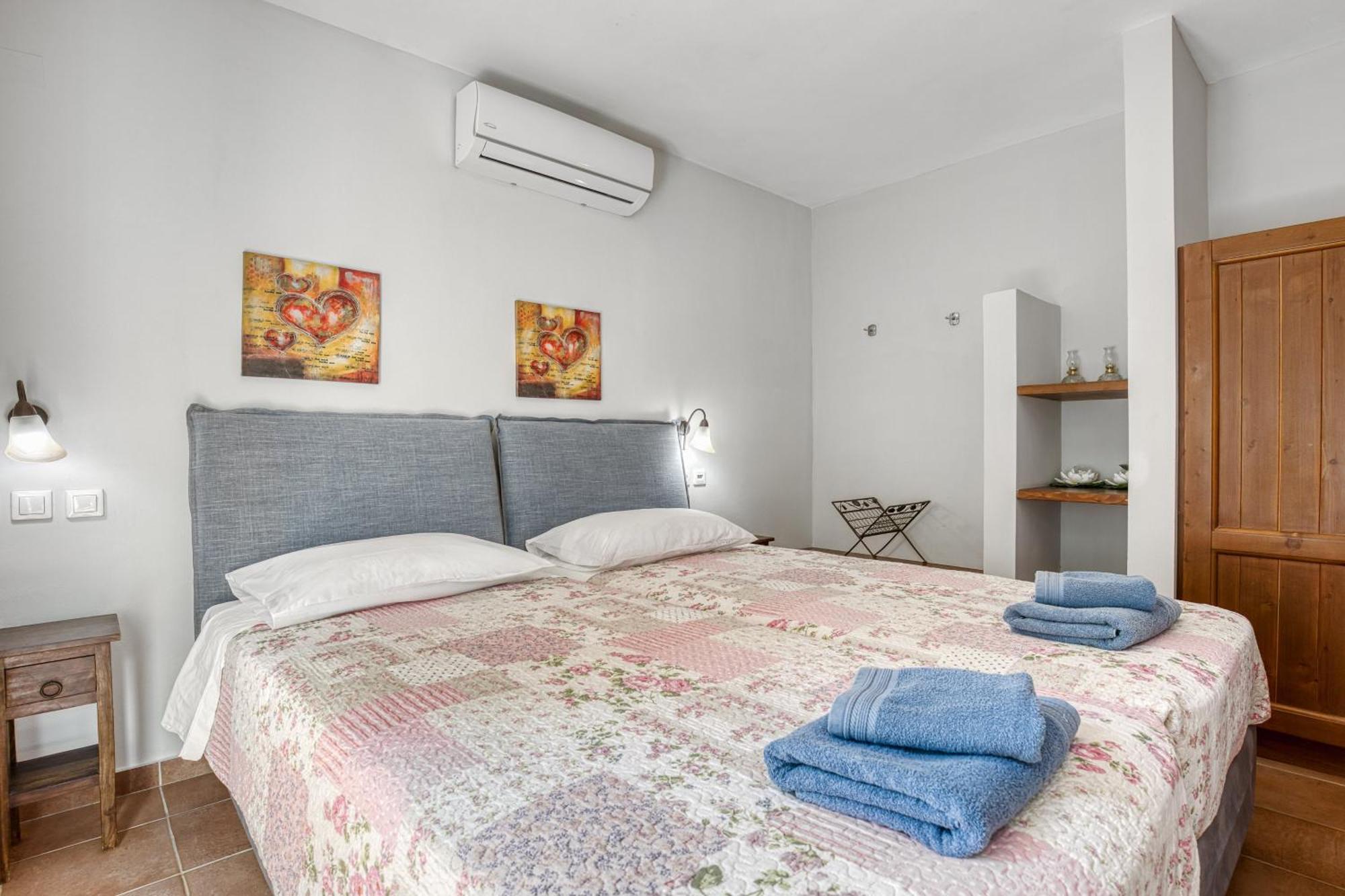 Casa Nuova Villa เลียปาเดส ภายนอก รูปภาพ