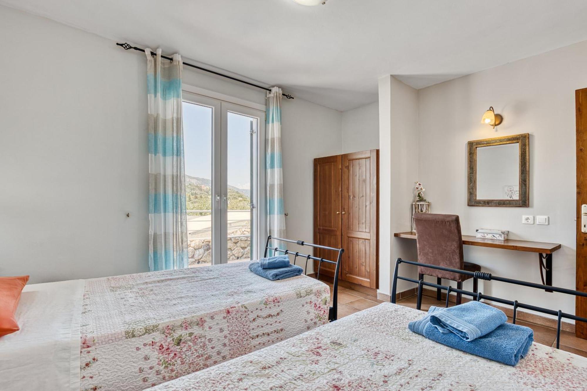 Casa Nuova Villa เลียปาเดส ภายนอก รูปภาพ